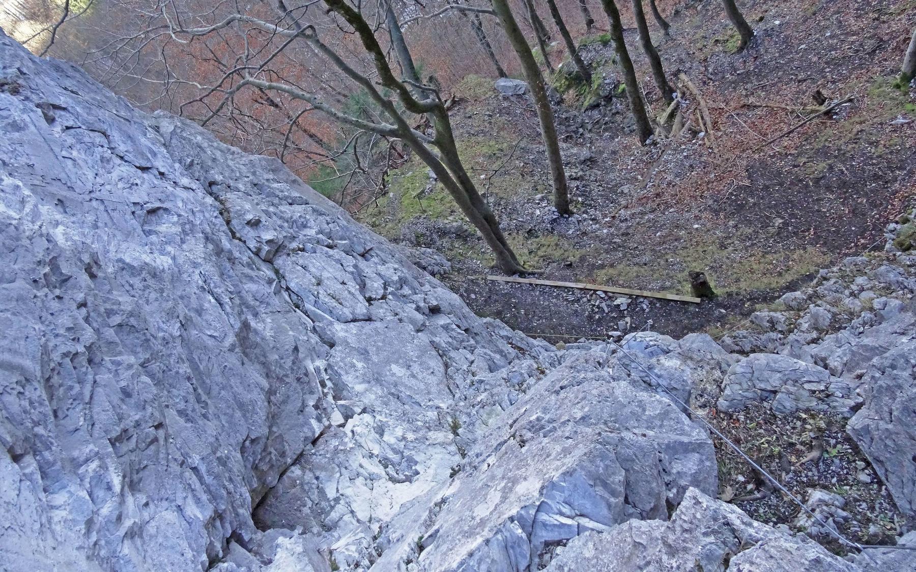 Die ersten Meter im Klettersteig.