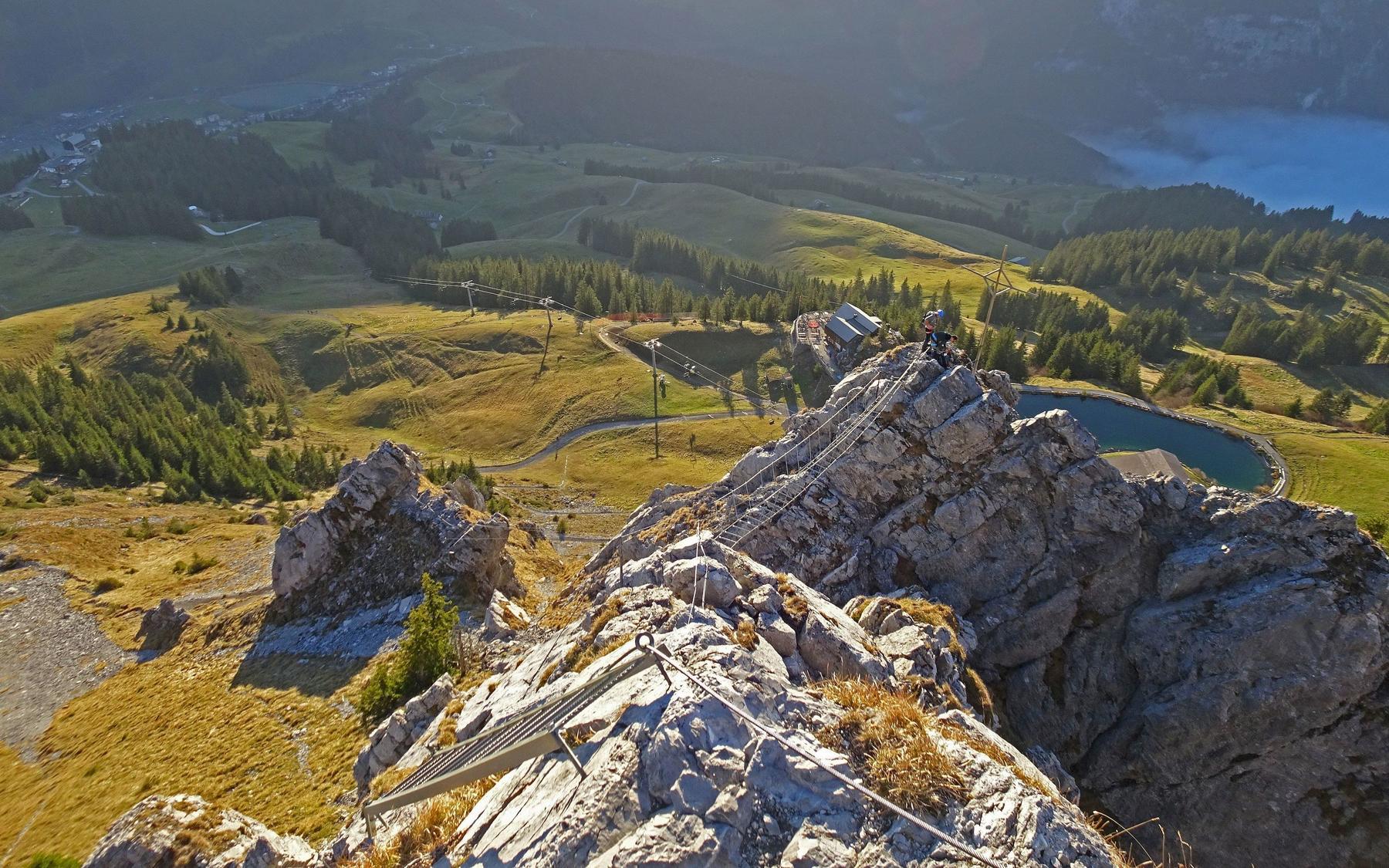 Finish: look down to Brunni, Ristis and Engelberg.