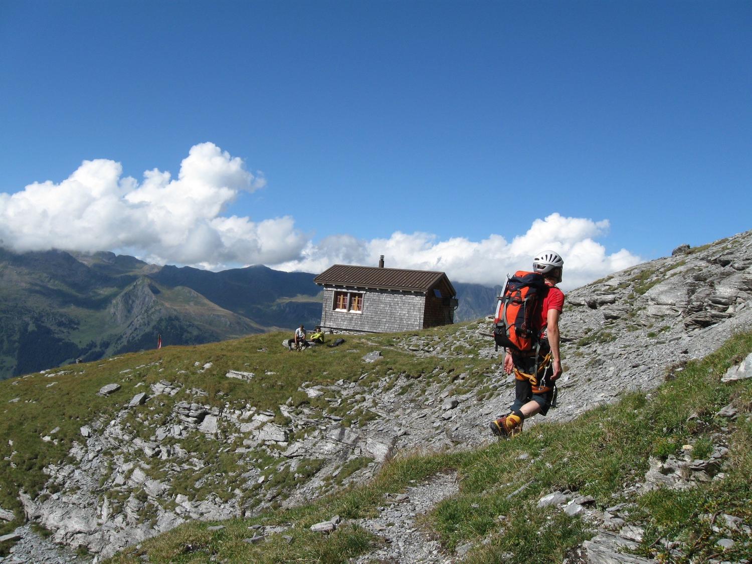 The incredibly positioned and lonely Ostegg hut.