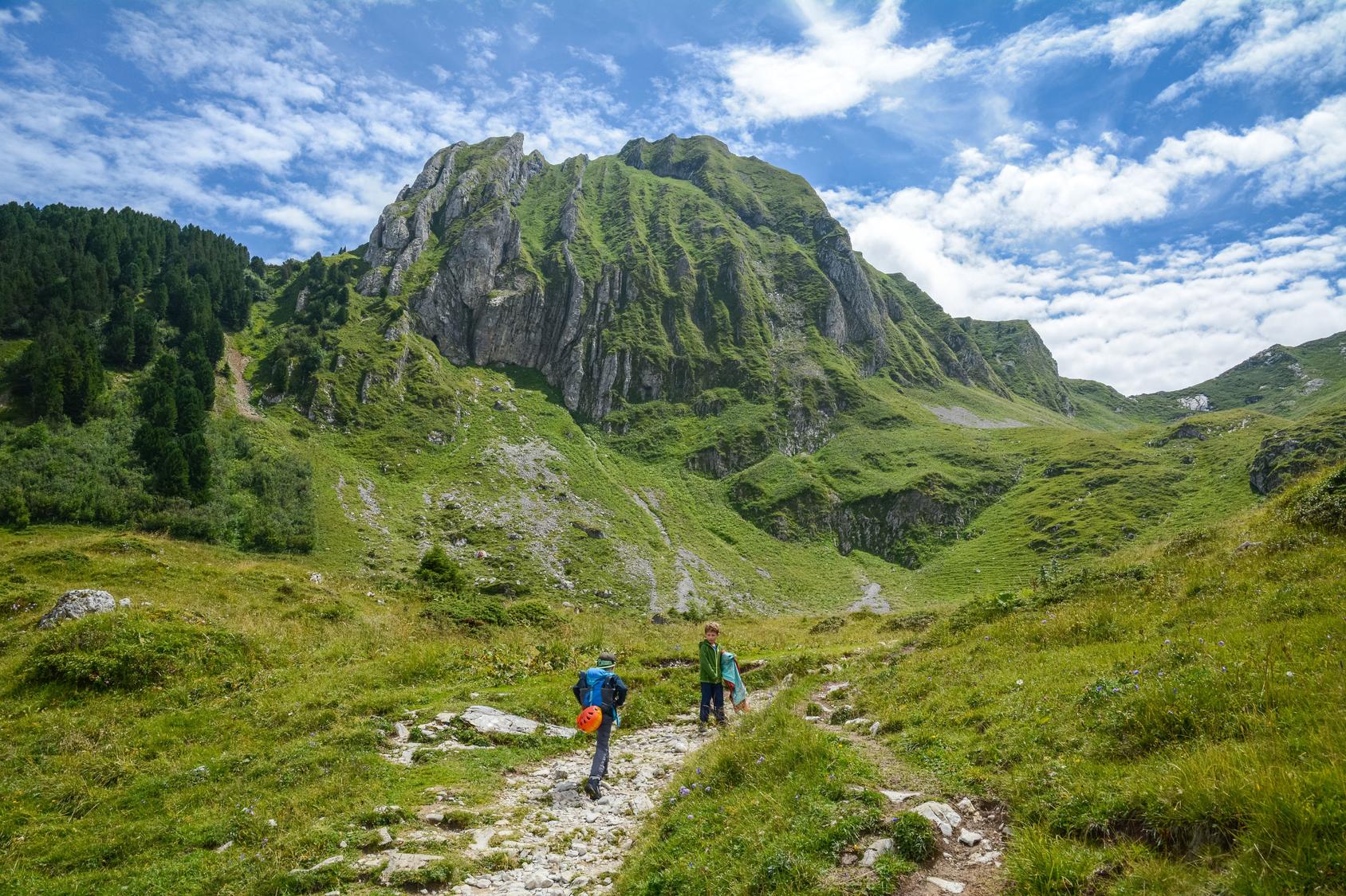 Nüneneflue seen from acess to the via ferrata.