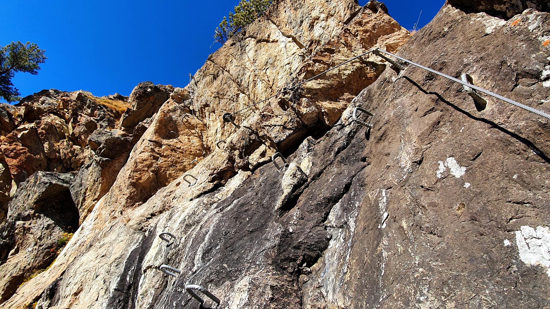 Im Klettersteig Languard