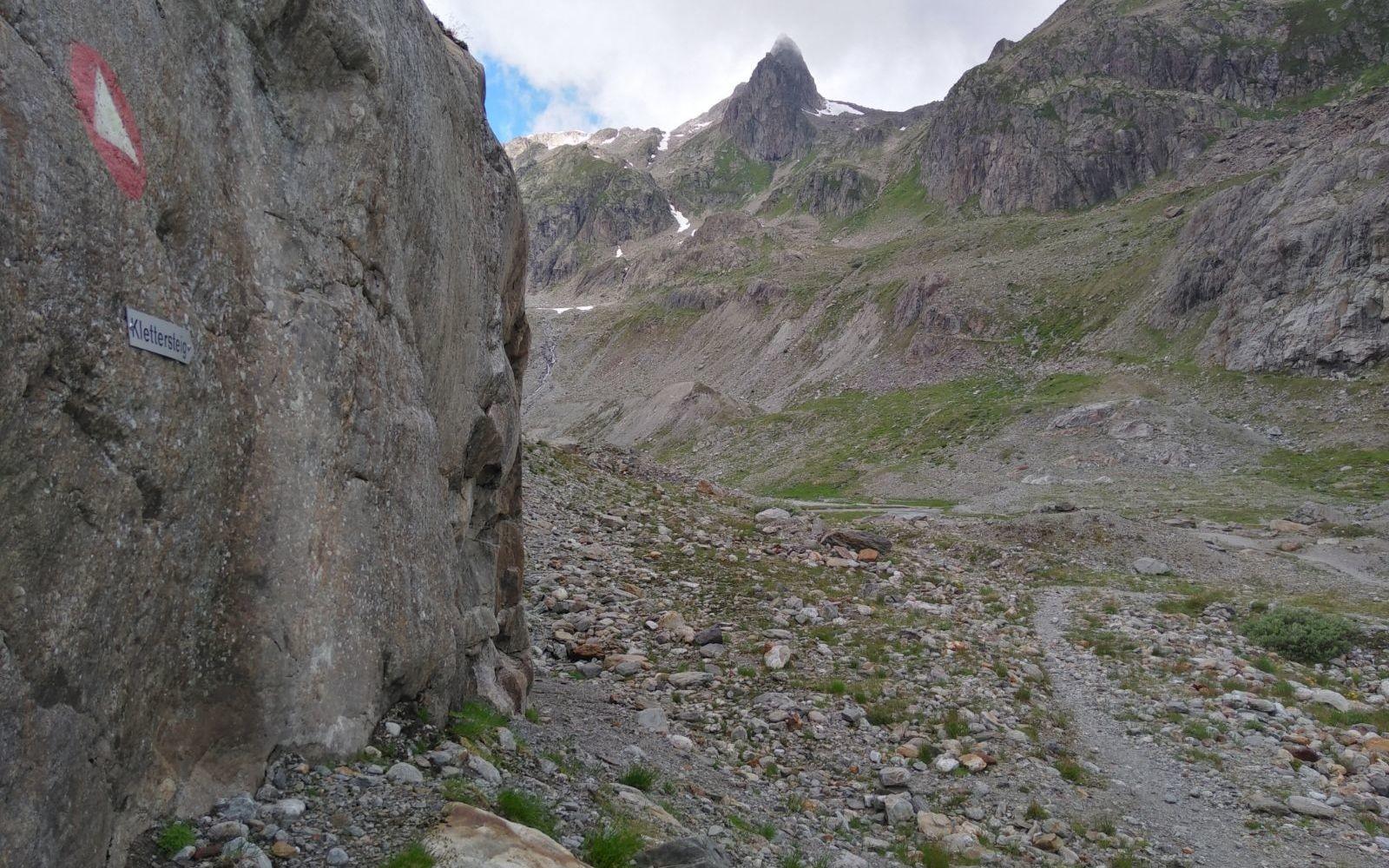 Start of the ferrata.